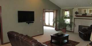 804 Hunters Creek Drive Gallery 3