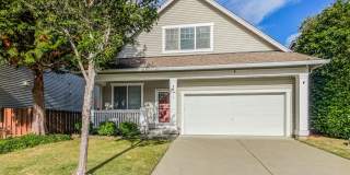 **Move-In Special**Beautiful 3 bed, 2.5 bath home with fully fenced yard & W/D! Gallery 1