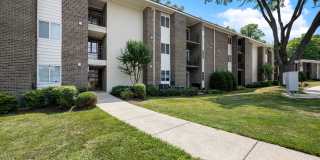 Tysons Glen and Devonshire Square Apartments & Townhomes Gallery 9