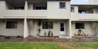 2 Bed/2.5 Bath Townhome with Garage, Pool and Tennis Court Gallery 1