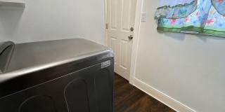 Cozy 2 bedroom allentown single home Gallery 8