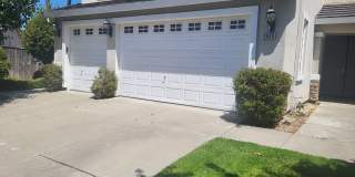 Gorgeous 5bd-3bth Available now!! Gorgeous 5bd-3bth Available now!! Gallery 1