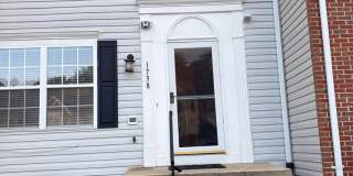 Charming 3BR Townhome in Severn Gallery 1