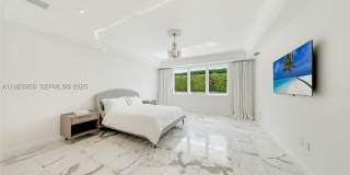 55 La Gorce Cir Gallery 35