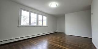 195 SOUTH ST Gallery 8