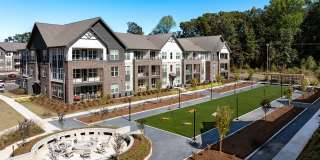 Aura Creekside Gallery 35