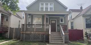 4635 West Palmer Street Gallery 1
