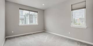 Beautiful 4bed/2.5bath Home in Desirable West Seattle Location! Gallery 15