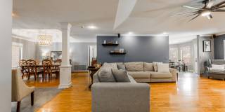 4326 Georgia St Gallery 18