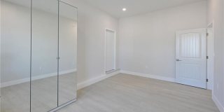 7929 Blackburn Ave Gallery 6