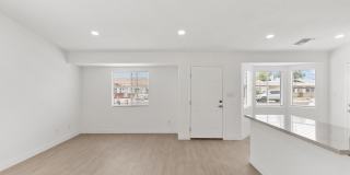 6825 N 81st Lane Gallery 7