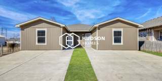 1326 Northwest 10th Avenue Gallery 1