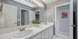 730 Southwest Regency Terrace Gallery 8