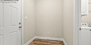 3 Bedroom House in University Villas| Community Pool |Gated Community Gallery 10