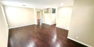 *MOVE IN SPECIAL* Gorgeous Four Bedroom Home with Covered Patio Near Medical Center!! Gallery 5