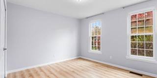 2807 FALLING BROOK Gallery 32