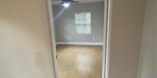 727 1/2 EDGEWATER DRIVE Gallery 16