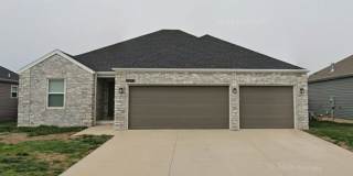 Fully fenced 3 bedroom 2 bath 3 car garage home in Monte Cristo Neighborhood Gallery 1