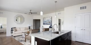 The Oaks on the Lake- Active Adult 55+ Living Gallery 6