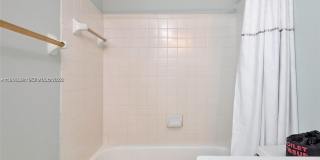 1800 Water Ridge Dr Gallery 46