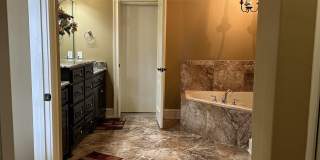 6921 Worth Ave East Gallery 13