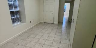 Prime location 2 Bedroom 1 Bath with Den Downtown Gallery 11
