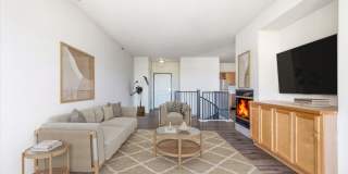 808 Berry Place Gallery 12