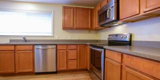 Beautiful 4 bedroom plus office home in Ballard Gallery 4