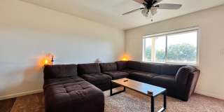 2 Bedroom 2.5 bathroom Townhouse in Greeley Gallery 9