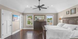 Modern Colonial Single-Family Home Gallery 25