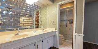 FOR LEASE - Spacious  3/2/2 IN RAINTREE Gallery 17