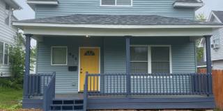 AVAILABLE Immediately!- 3 Bed 2 Bath Single family home! AVAILABLE Immediately!- 3 Bed 2 Bath Single family home! Gallery 1