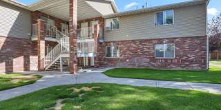 2 Bed 1 Bath Upper Condo in Rexburg - with Optix internet and washer and dryer included! Gallery 1