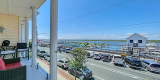 9406 Amherst Ave Gallery 22