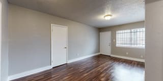 Longview Gardens Gallery 7