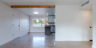 5723 E 19th St Gallery 5