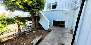 Bayview Condo 2 Bedrooms with Gas Fireplace  - S State St Gallery 61