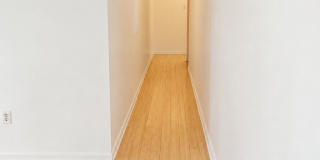 2026 Move-In Special – $500 LEASE SIGNING BONUS!! Cozy 1-Bedroom Apartment with W/D & Parking in Southeast DC Gallery 6