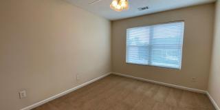 BRIDGEWATER HOME - PRE-LEASING FOR AUGUST 1 2026! 1/2 Off Deposit! Gallery 5