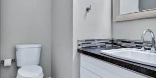 2119 Shadow View Circle Gallery 15