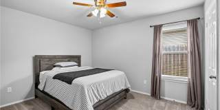 927 E Swift Drive Gallery 22