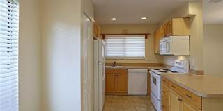 1420 Park Shore Circle Gallery 3