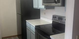 Downtown 2 bedroom Condo! Gallery 1