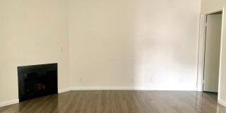 URBI 1 LLC | 2724 Abbot Kinney Blvd Gallery 19