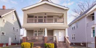 1295 Jackson Avenue Gallery 1