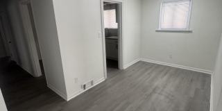 9222 Forrer Street Gallery 3