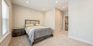 10326 GROSVENOR Place Gallery 31