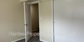 2106 N 33rd St. Gallery 18