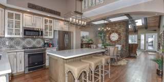 5804 N Scottsdale Road Gallery 1