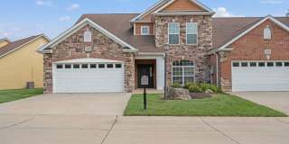 Beautiful 3BR/3BA Villa with Bonus Loft - Available NOW! Gallery 1